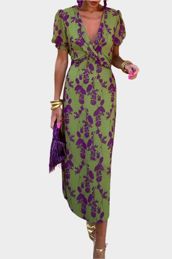 Abito da donna con fiore