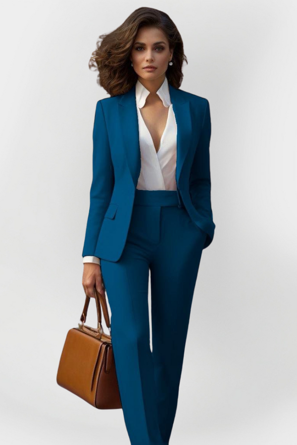 Completo da donna elegante