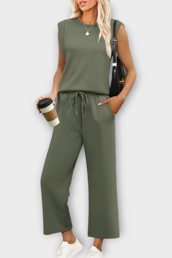 Completo da donna: morbido, elegante e alla moda