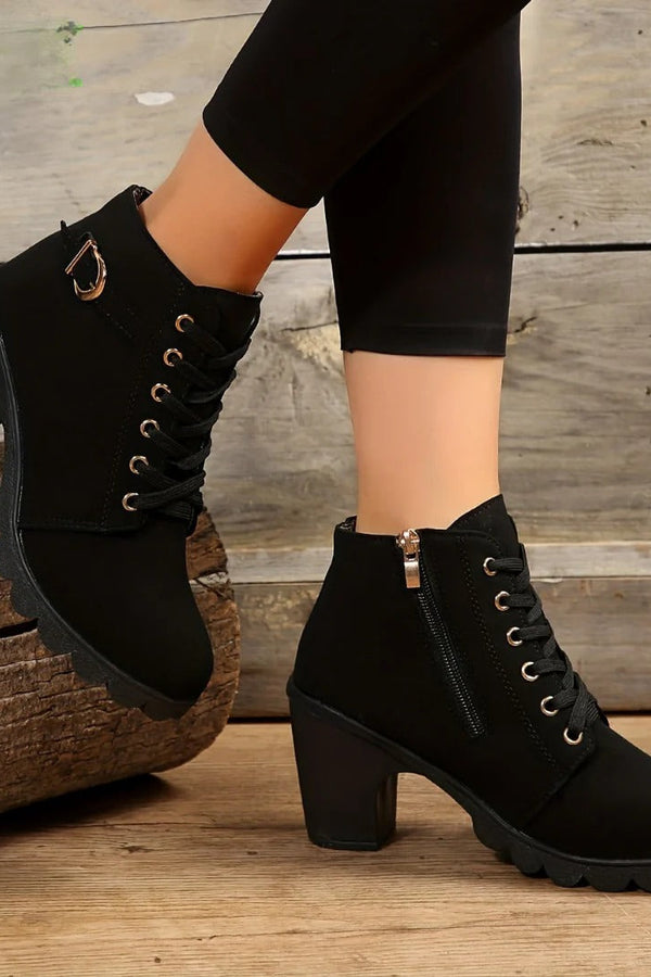 Yael - Stivali con lacci di lusso