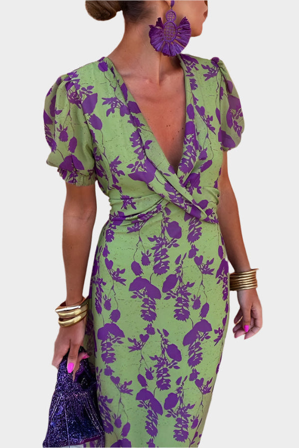 Abito da donna con fiore