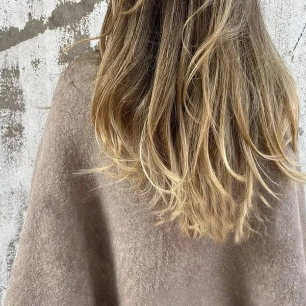 Elise™ - Giacca corta con maniche svasate chic