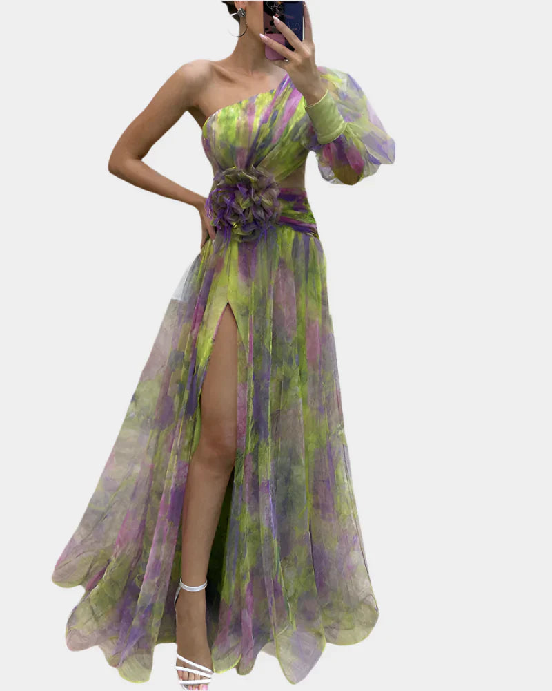 Abito romantico con apertura