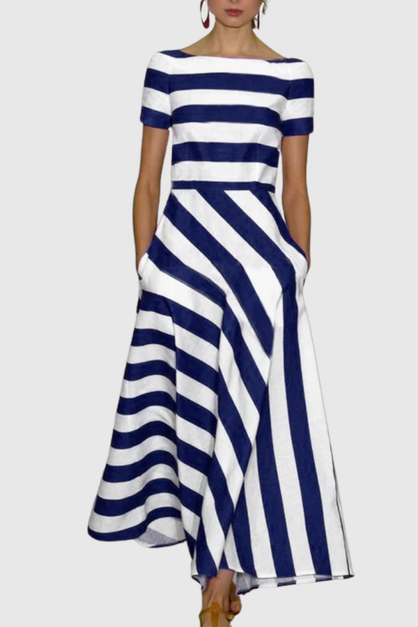 Elegante abito lungo a righe e maniche corte