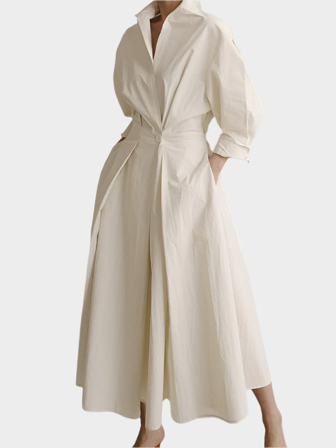 Elegante abito a trapezio con colletto polo