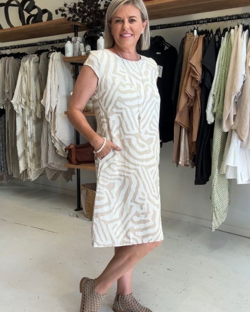 Nelia - Abito estivo con scollo tondo e bellissima stampa 