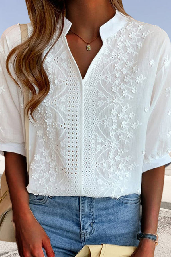 EMBERLY – BLUSA IN PIZZO CON MANICHE A SBUFFO