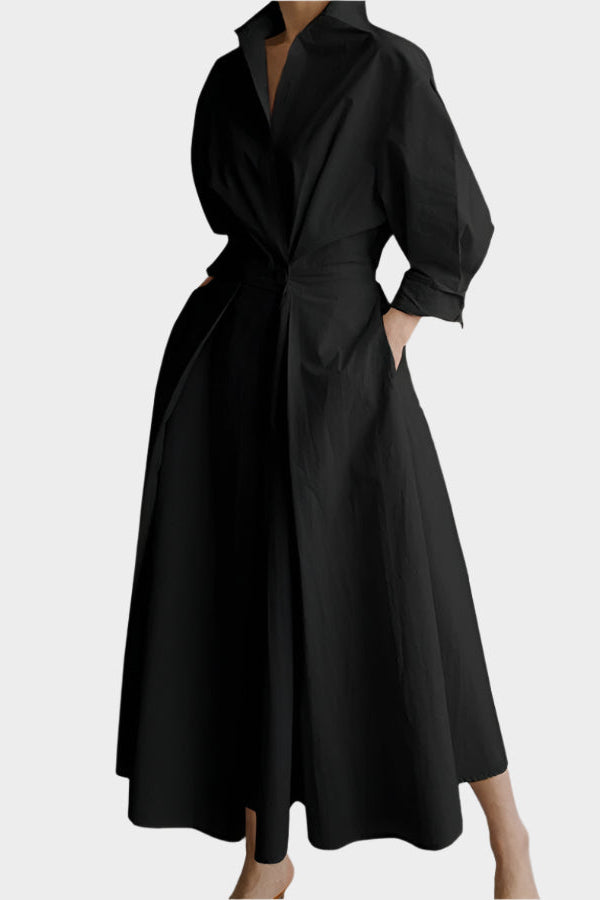 Elegante abito a trapezio con colletto polo