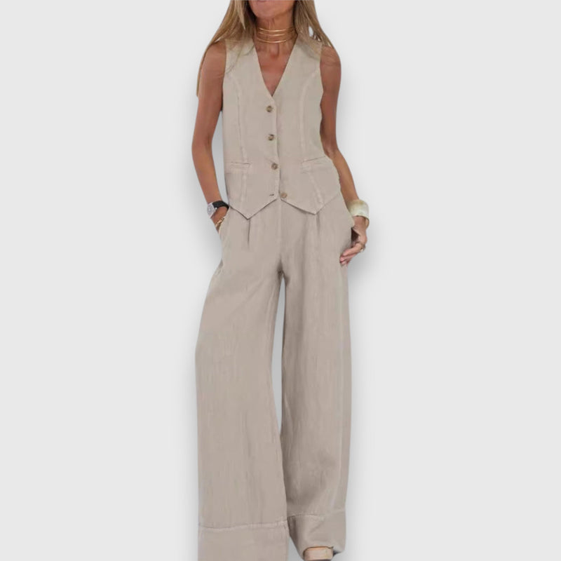 Completo due pezzi per la leggerezza estiva