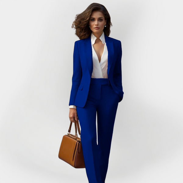 Completo da donna elegante