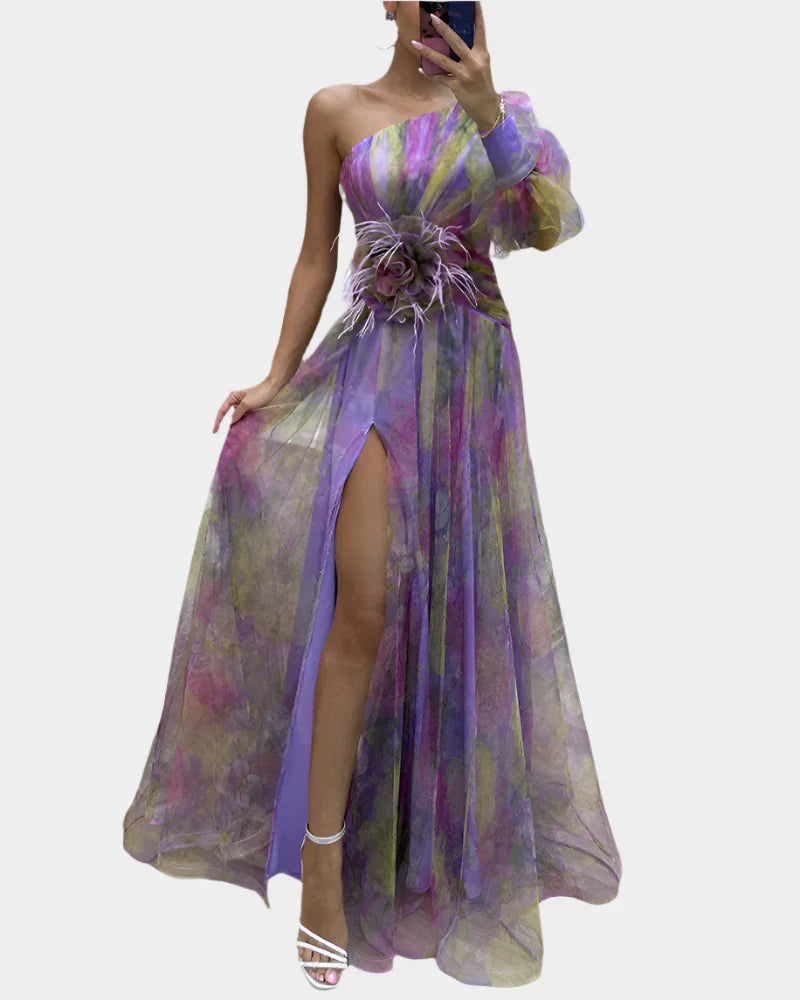 Abito romantico con apertura