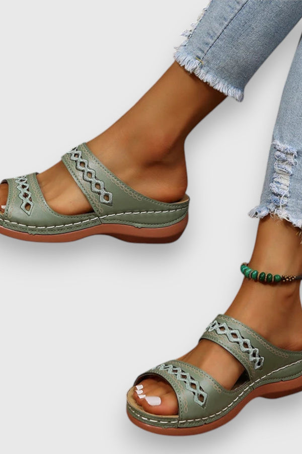 Sandali con supporto ortopedico