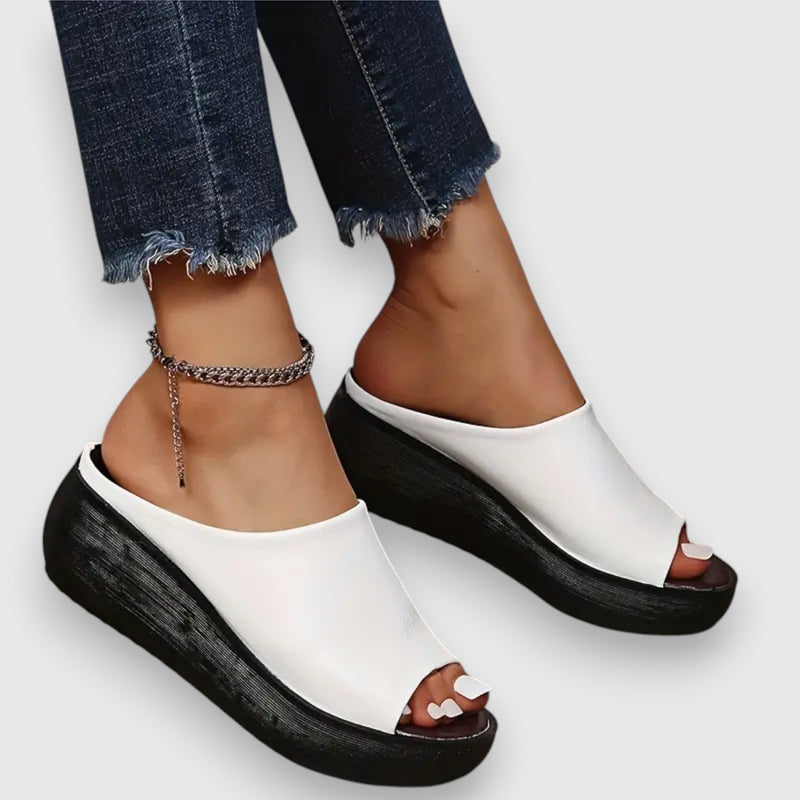 Sandali dalla consistenza morbida