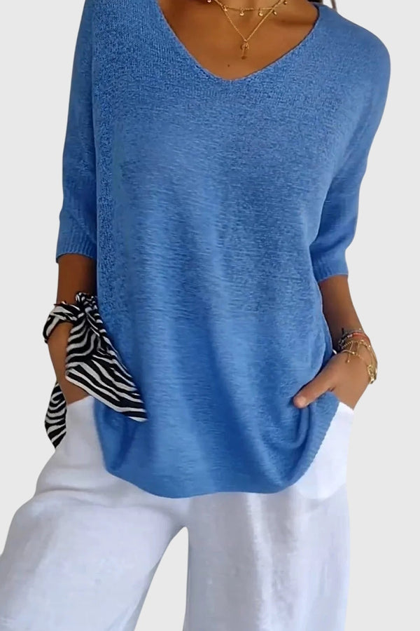 Cassandra™ | Elegante top con scollo a V