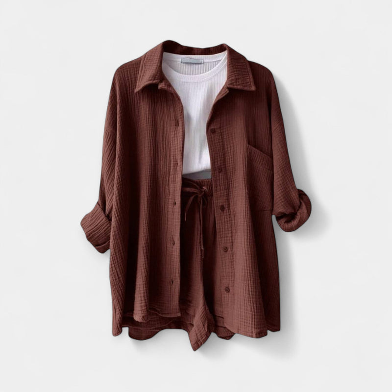 Completo estivo bicolore composto da top e pantaloncini