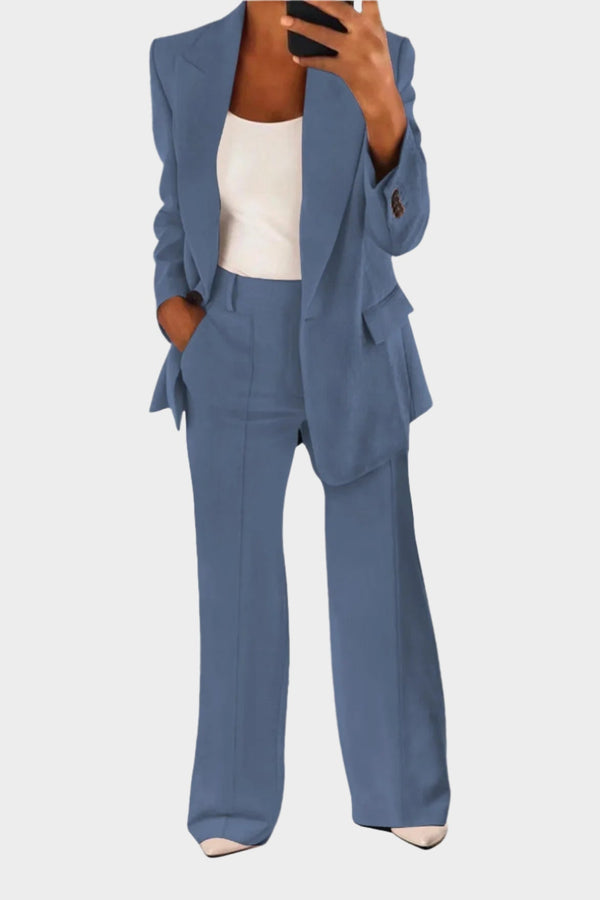 Completo da donna elegante