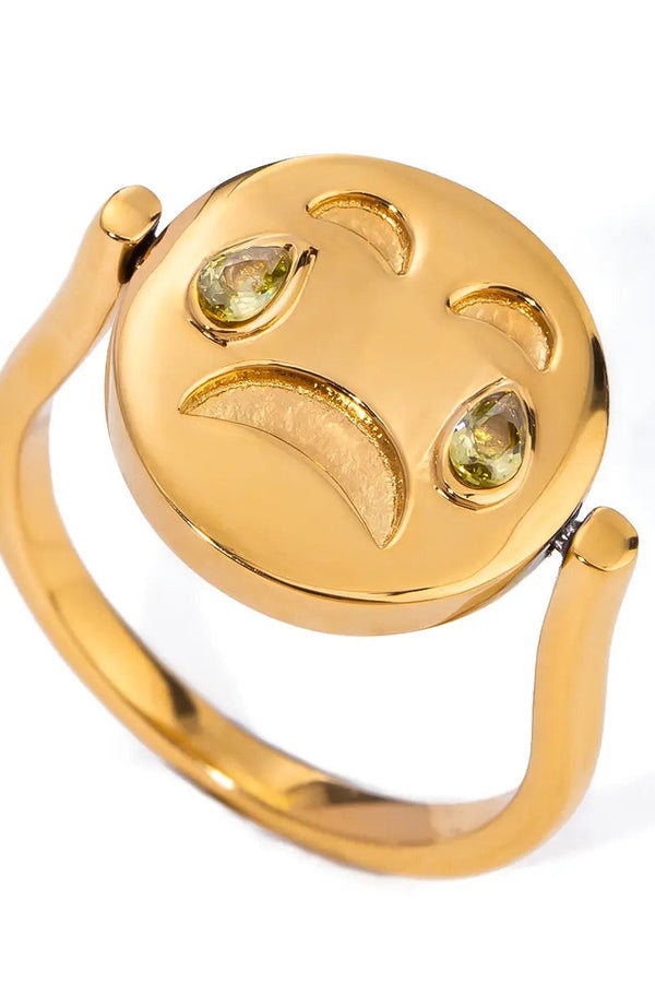 Anello con faccina accigliata