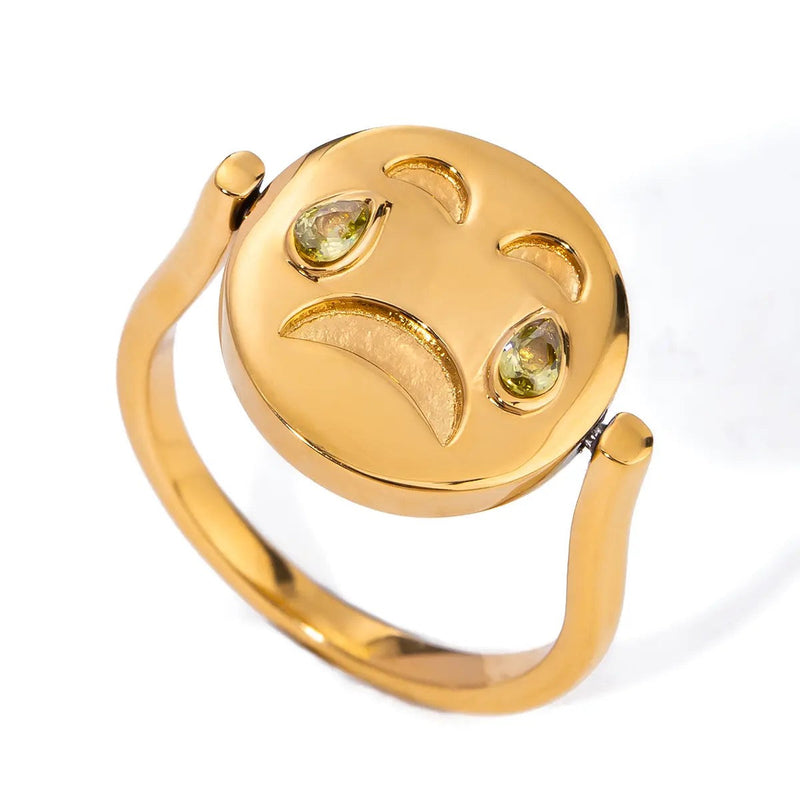 Anello con faccina accigliata
