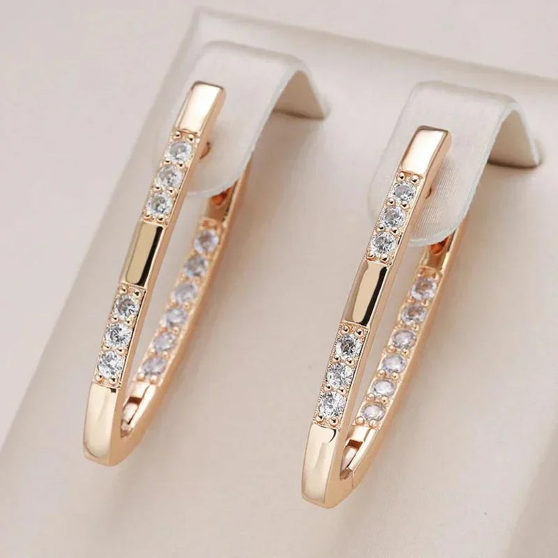 Orecchini squisiti in zirconia | Oro bianco