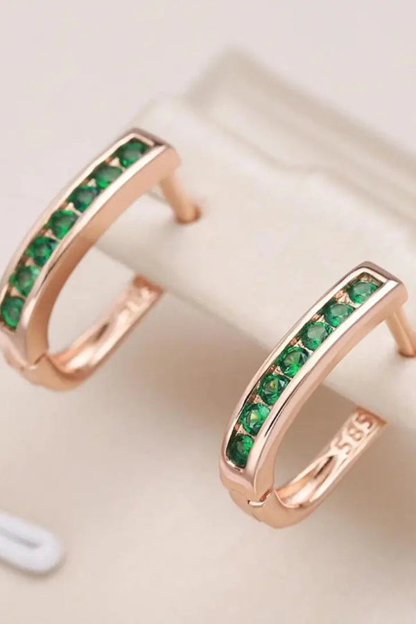 Orecchini con diamanti smeraldo in oro