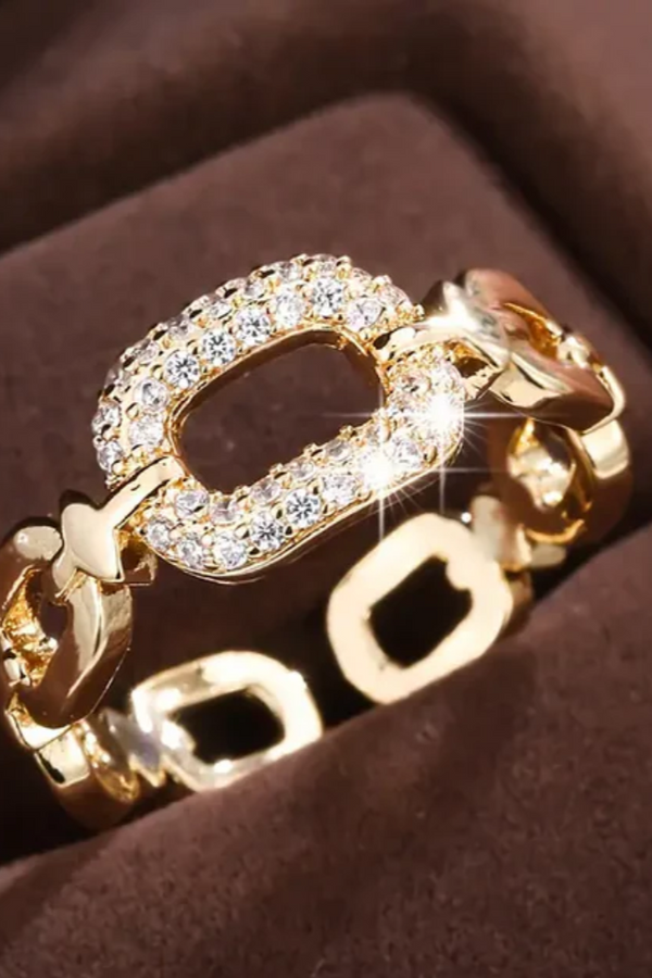 Anello dorato a catena luminosa