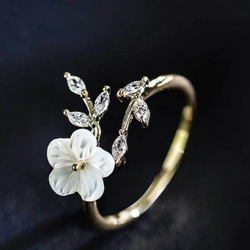 ANELLO CON ZIRCONIA A FIORE BIANCO ABBAGLIANTE