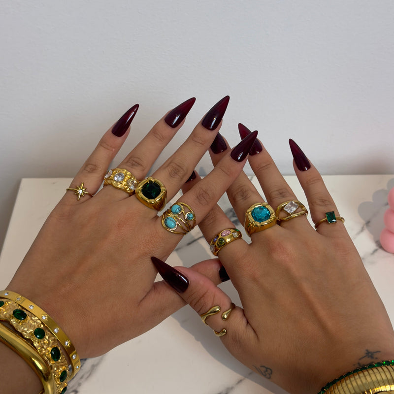 Anello con palette d'oro