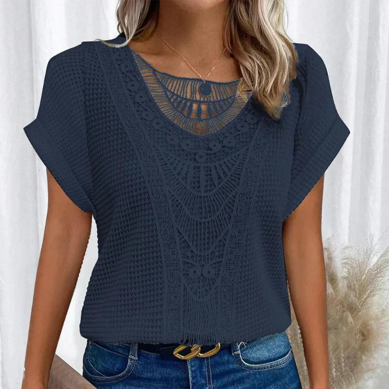 AURA - BLUSA DALLA TEXTURE DELICATA 
