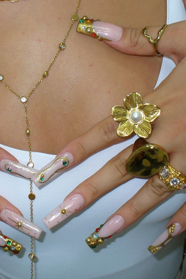 Anello regolabile con fiore Thalia