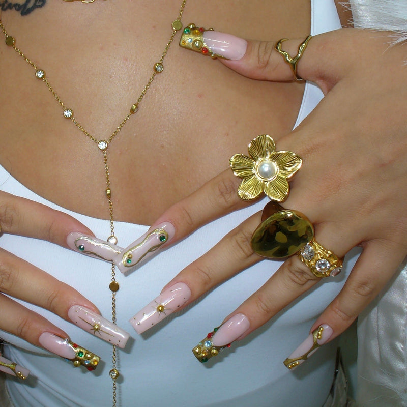 Anello regolabile con fiore Thalia