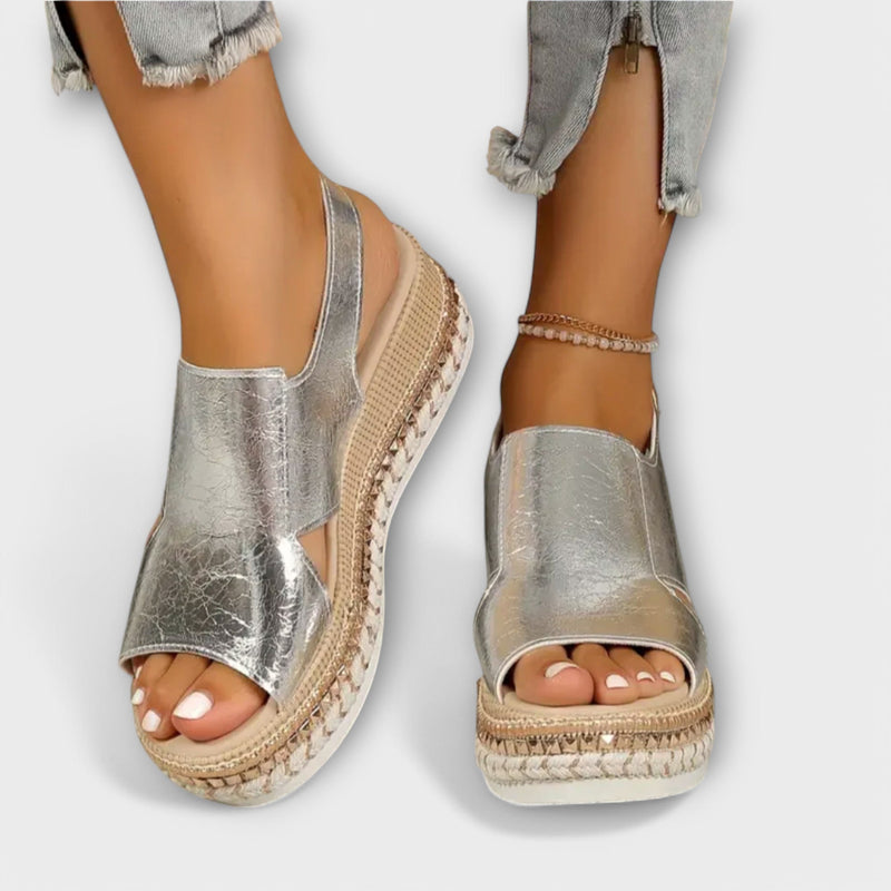 Sandali estivi con supporto