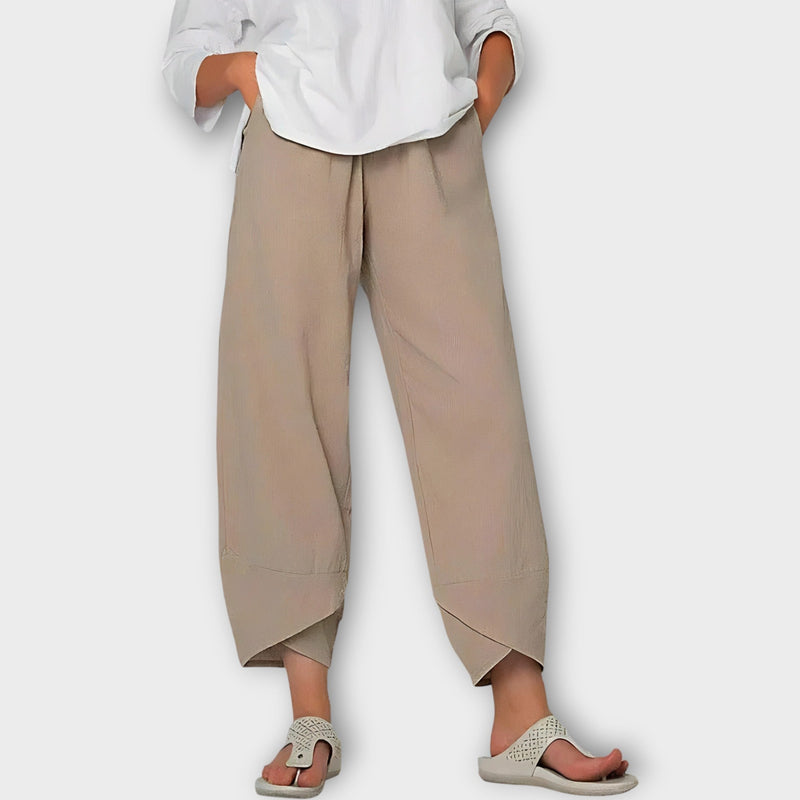 Eleganti pantaloni in lino