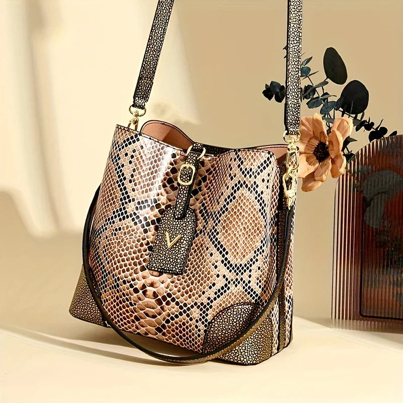 Addison™ - Elegante borsa con stampa serpente