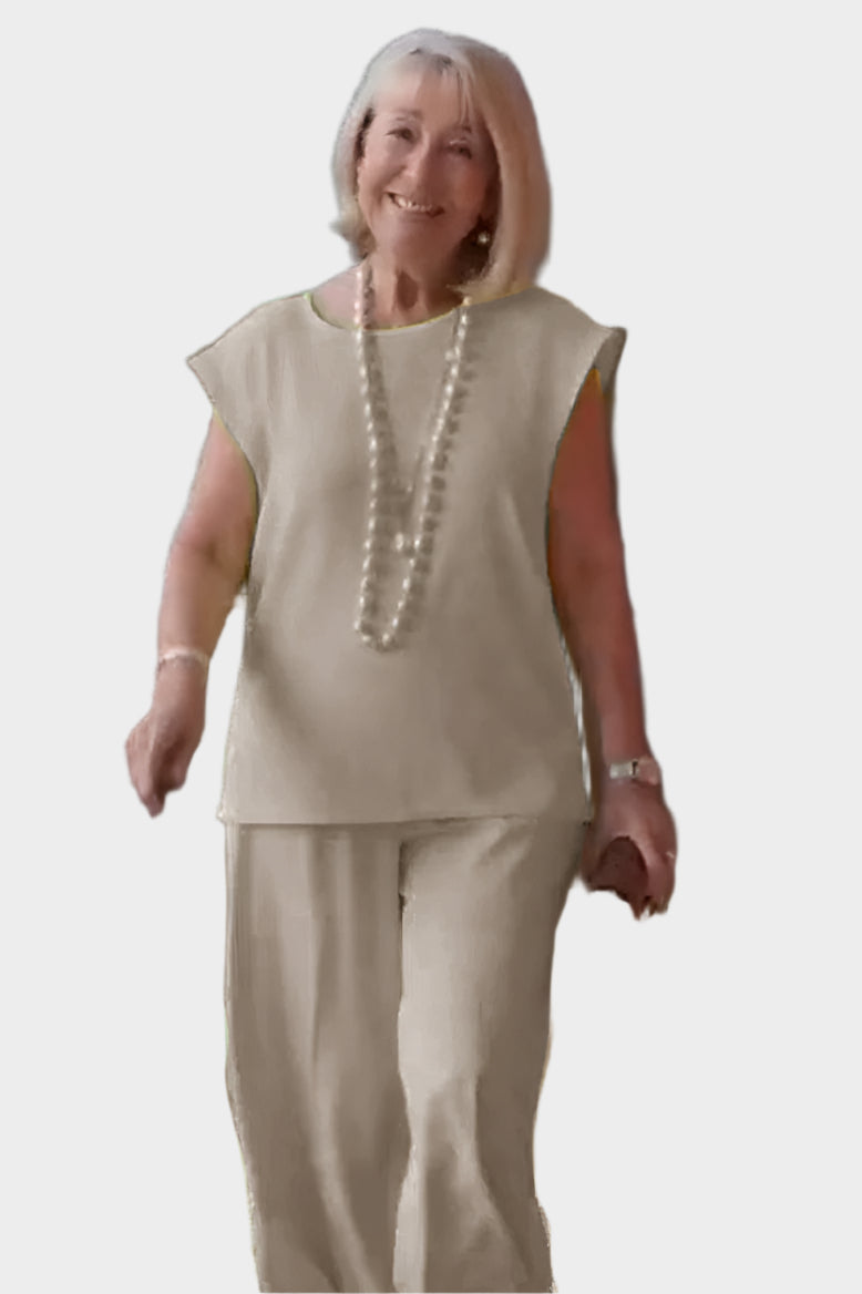 Completo di abbigliamento elegante e comodo