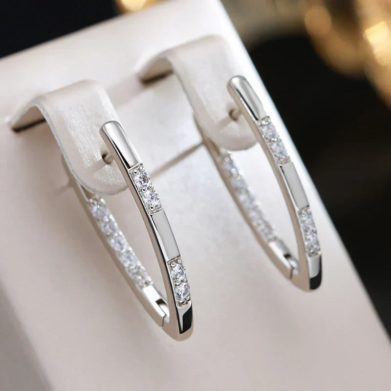 Orecchini squisiti in zirconia | Oro bianco