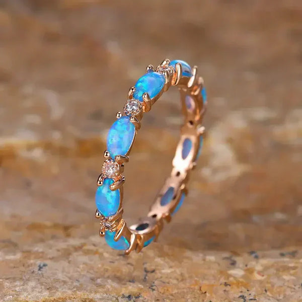 Anello elegante in opale blu | Oro