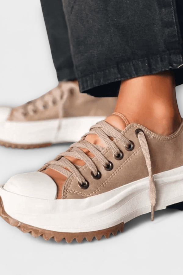 Jinky - Scarpe dal design moderno a plateau