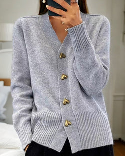 Chasie | Elegante cardigan con bottoni a cuore